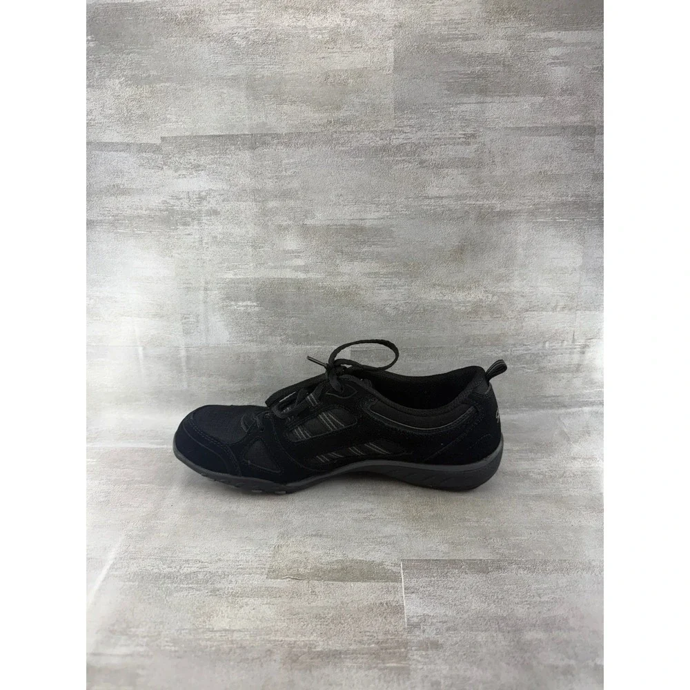 Skechers relaxed fit